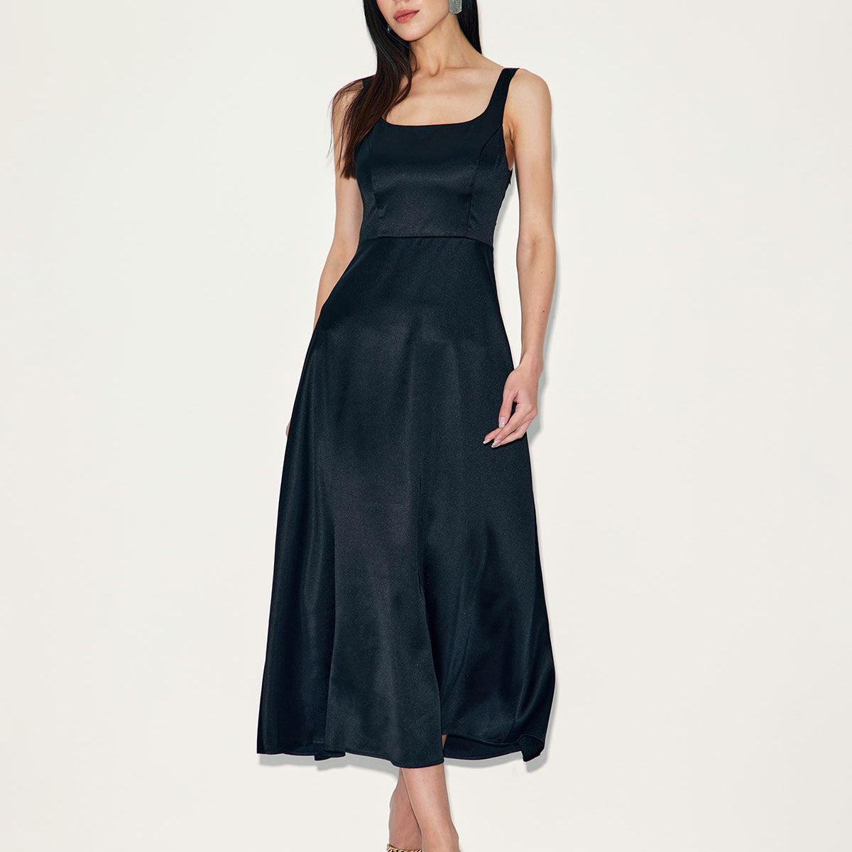Shewess Siyah Saten A Kesim Slip Maxi Elbise