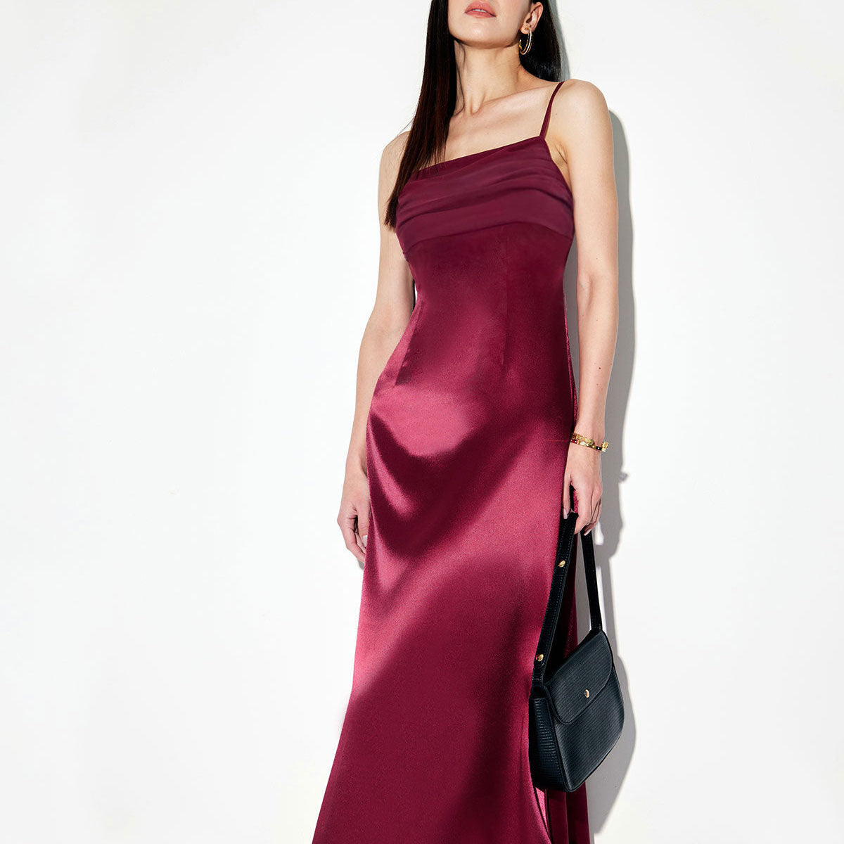 Shewess Kırmızı Saten Kare Yaka Slip Maxi Elbise