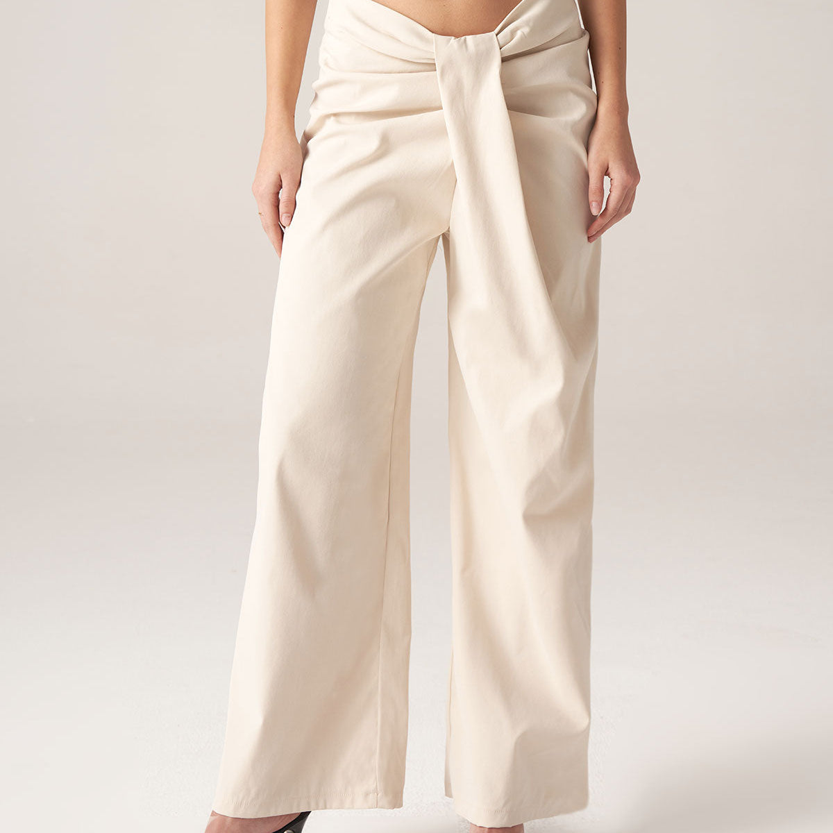 Shewess™ Bettydress-Beyaz Pileli Geniş Paça Pantolon