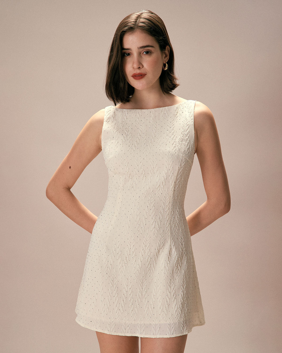 Shewess Bej Kayık Yaka Dokulu Mini Elbise