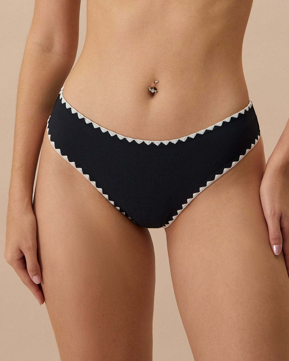 Shewess™ Siyah Kontrast Fitilli Bikini Altı