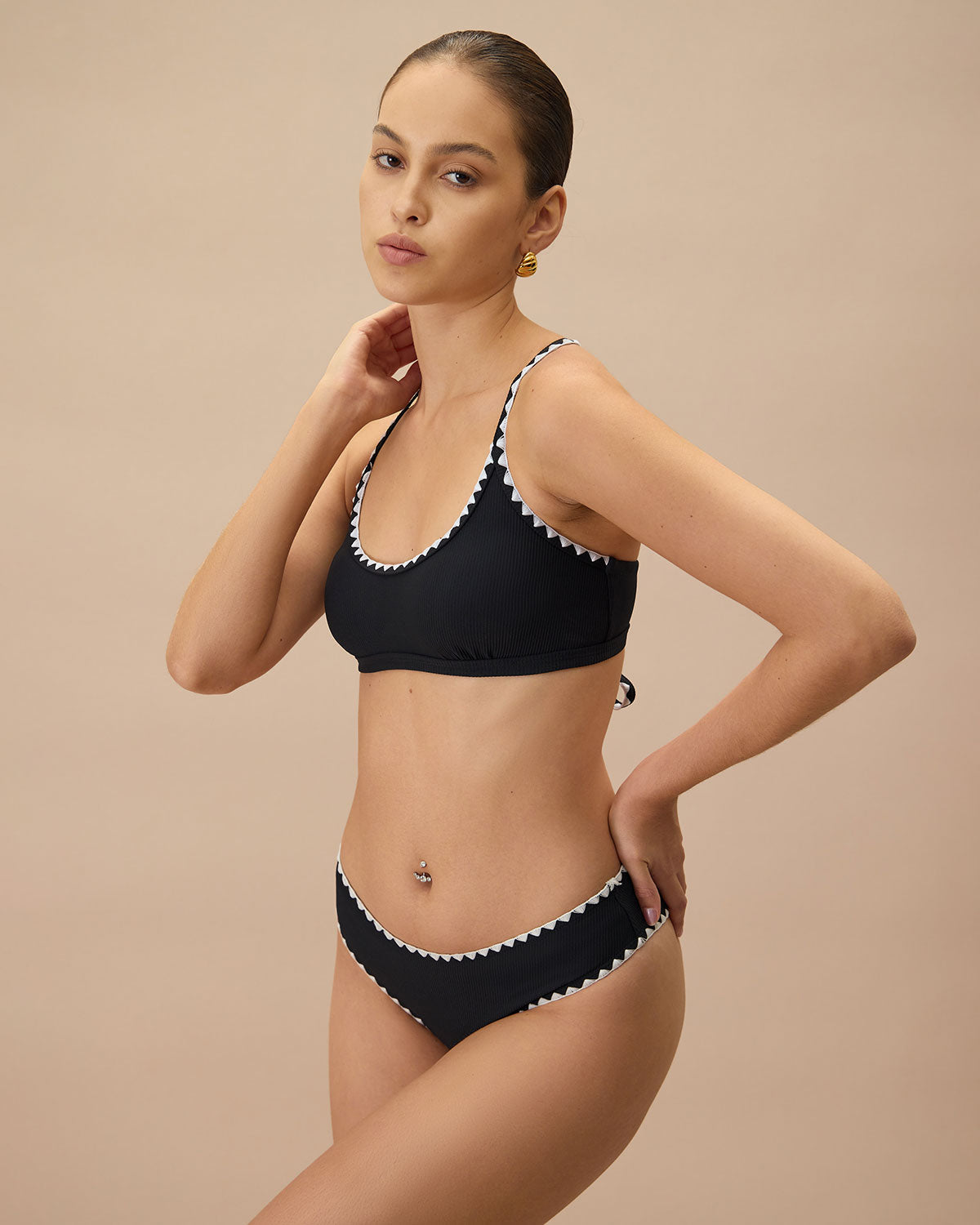 Shewess™ Siyah Kontrast Fitilli Bikini Üstü