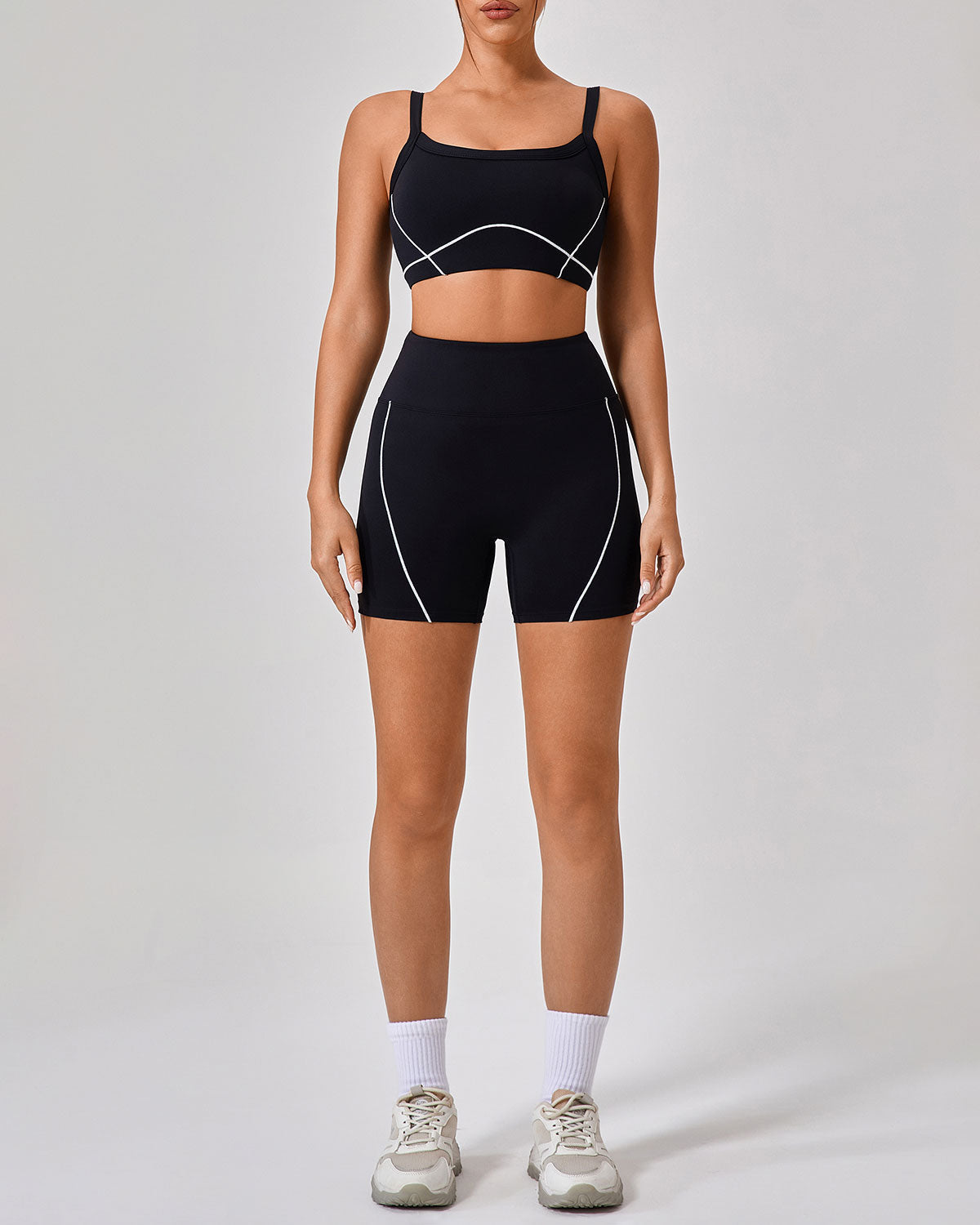 Shewess™ Siyah Yüksek Bel Yoga Şortu