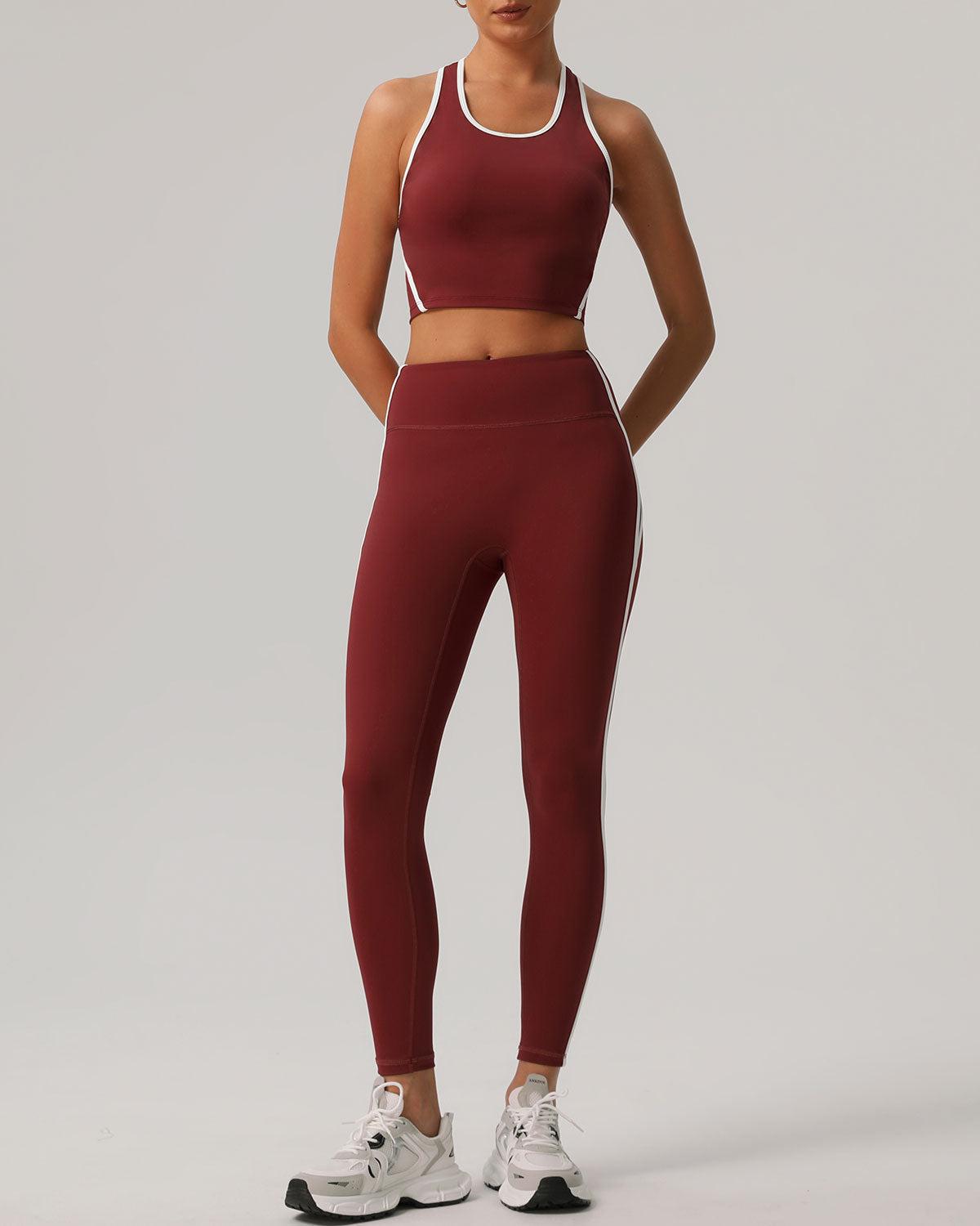 Shewess™ Kırmızı Yuvarlak Yaka Yoga Atleti - Hafif Destekli