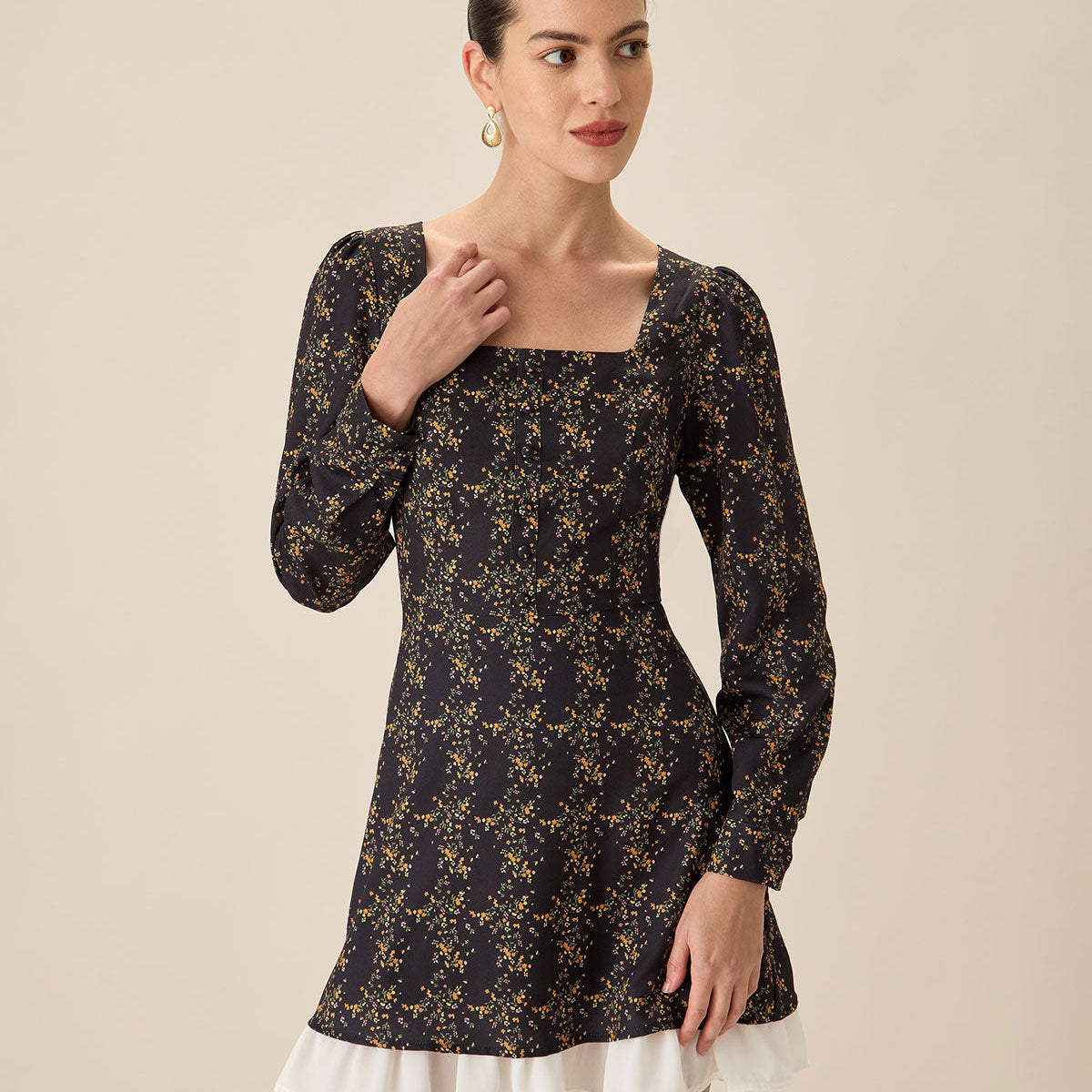 Shewess™ Siyah Kontrast Kolları Kabarık Mini Elbise