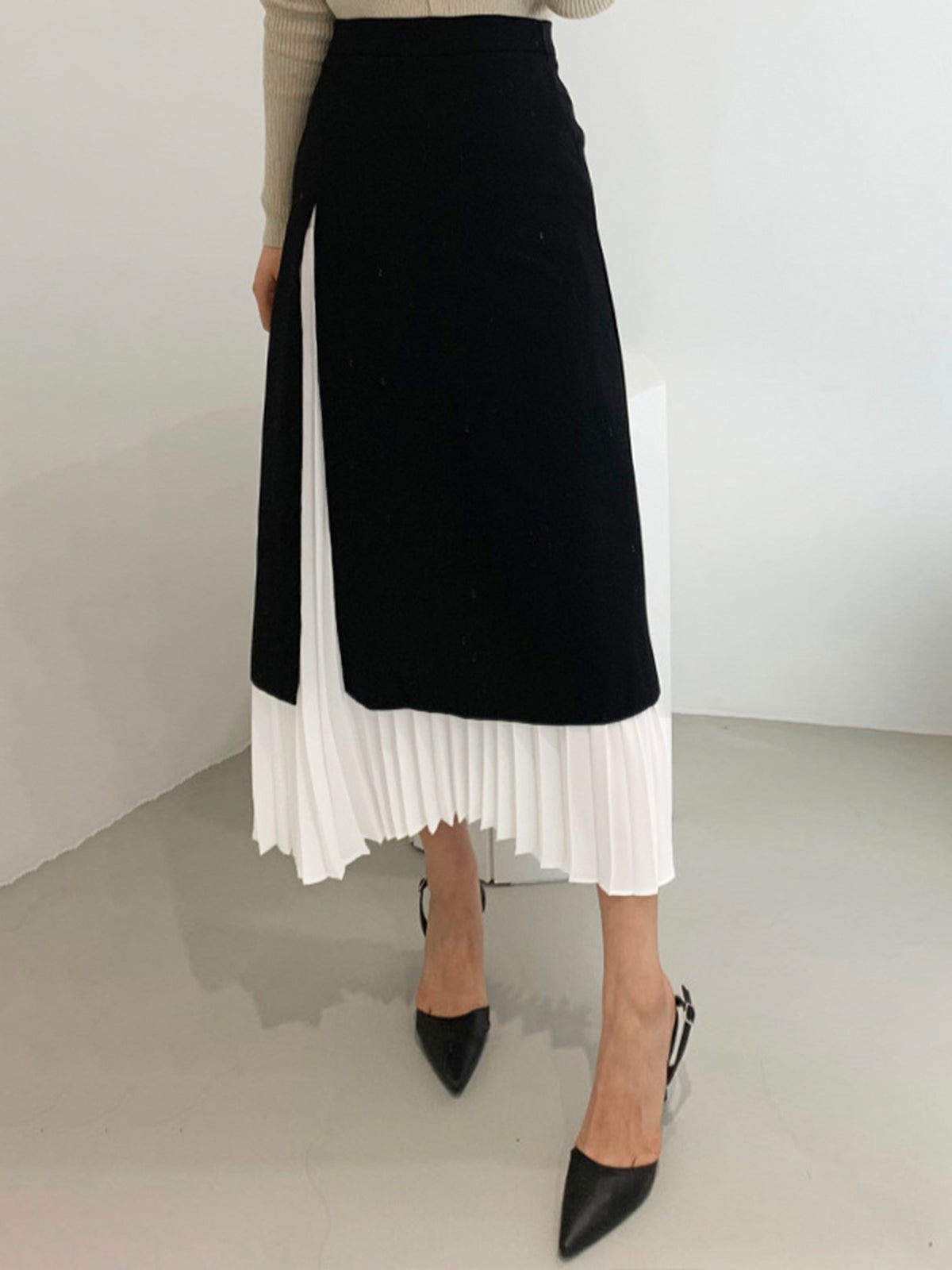 Two Tone Pleated Long Skirt İki Renkli Pileli Uzun Etek