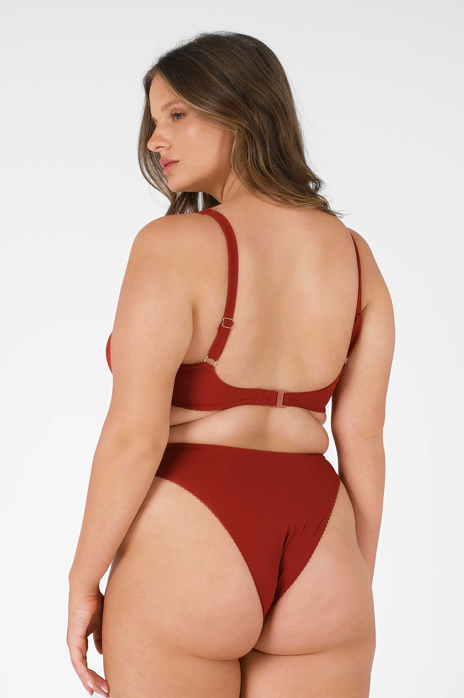 Shewess™ Elena Destekli Bikini Üstü / Kiraz Şarabı Noktalı