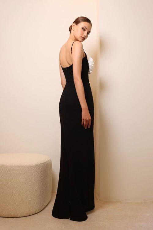 Emily Çiçek Detaylı Slip Maxi Elbise