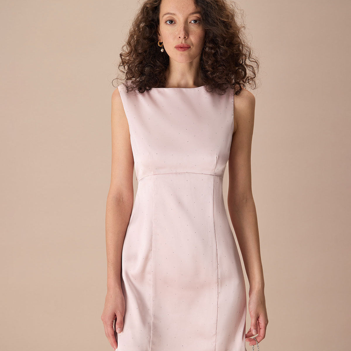 Shewess™ Pembe Kayık Yaka Fiyonklu Saten Mini Elbise