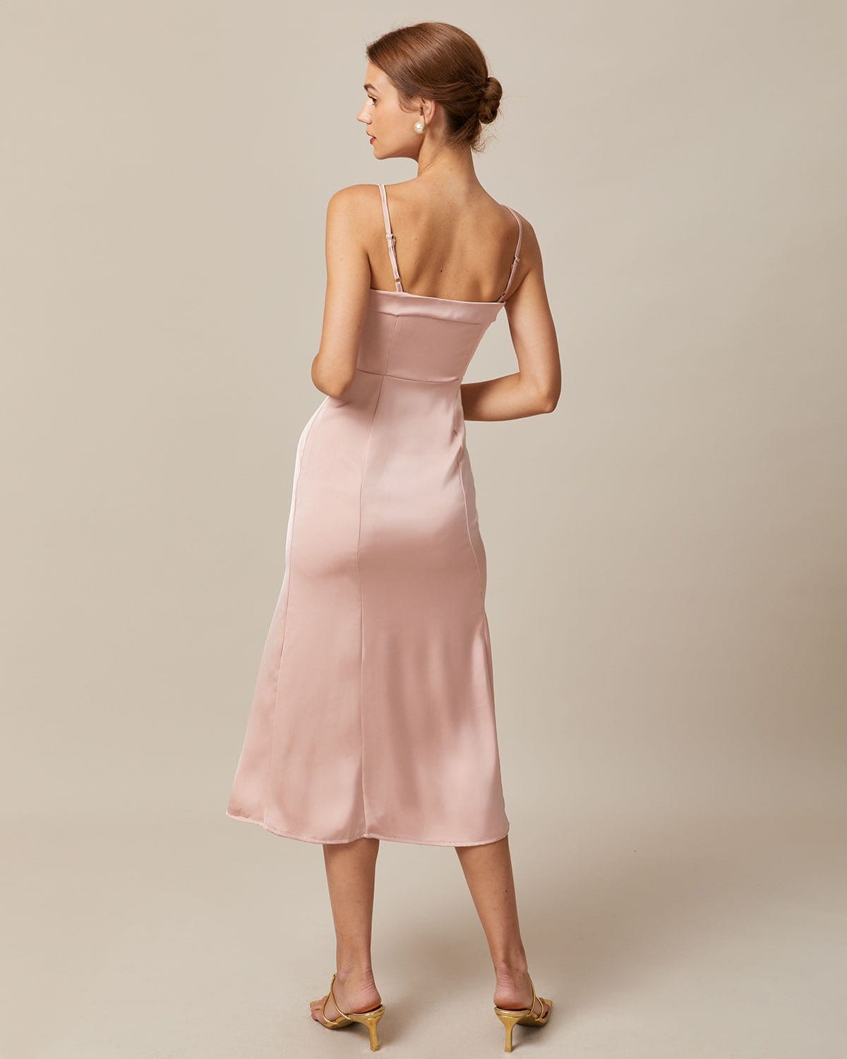 Shewess Pembe Bodycon Saten Cami Midi Elbise