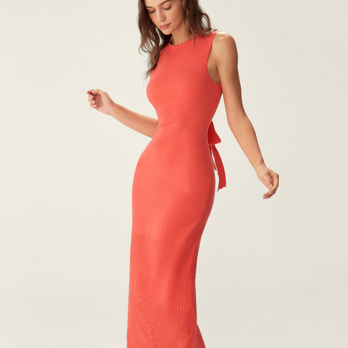 Shewess™ Kırmızı Bodycon Arkadan Bağlamalı Midi Elbise