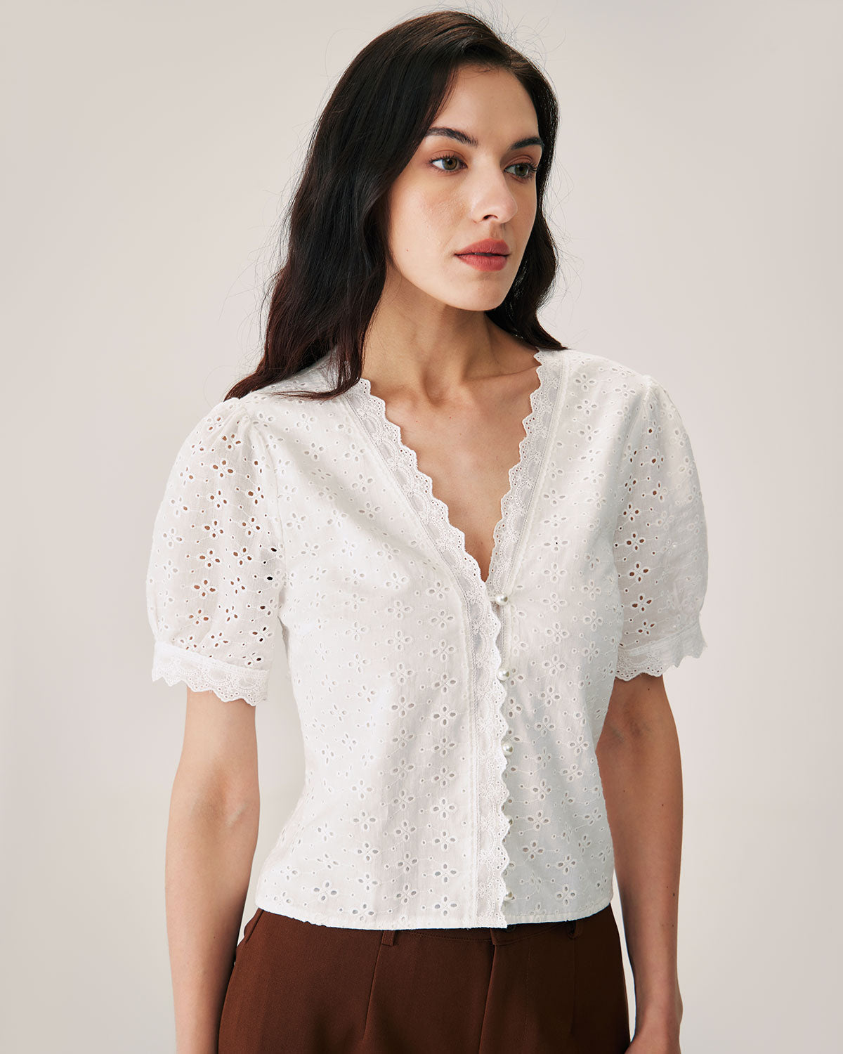 Shewess™ Beyaz Nakışlı Kolları Kabarık Bluz