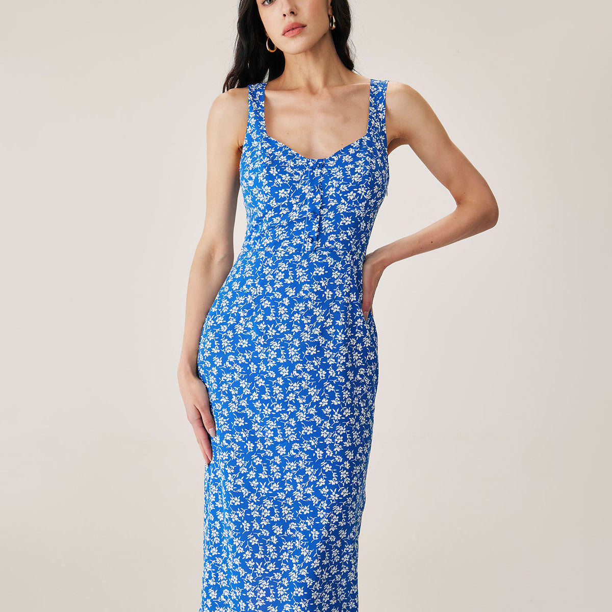 Shewess™ Mavi Çiçekli Yırtmaçlı Slip Midi Elbise