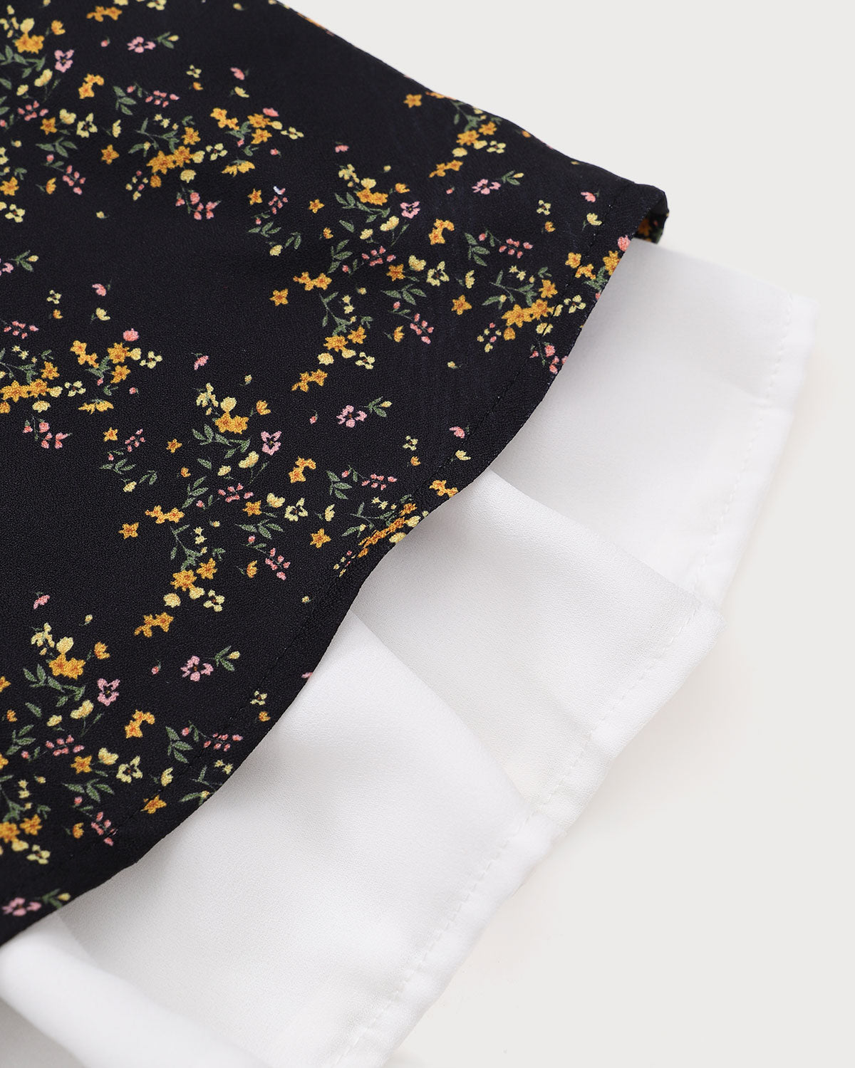 Shewess™ Siyah Kontrast Kolları Kabarık Mini Elbise