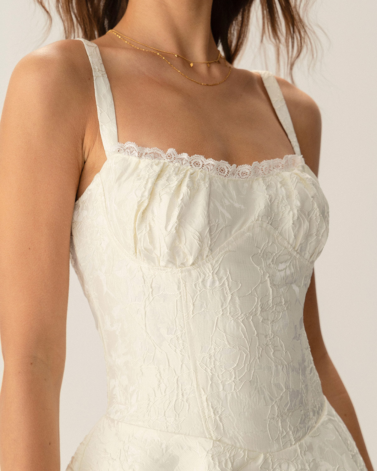 Shewess Beyaz Jakarlı Dantelli Slip Mini Elbise