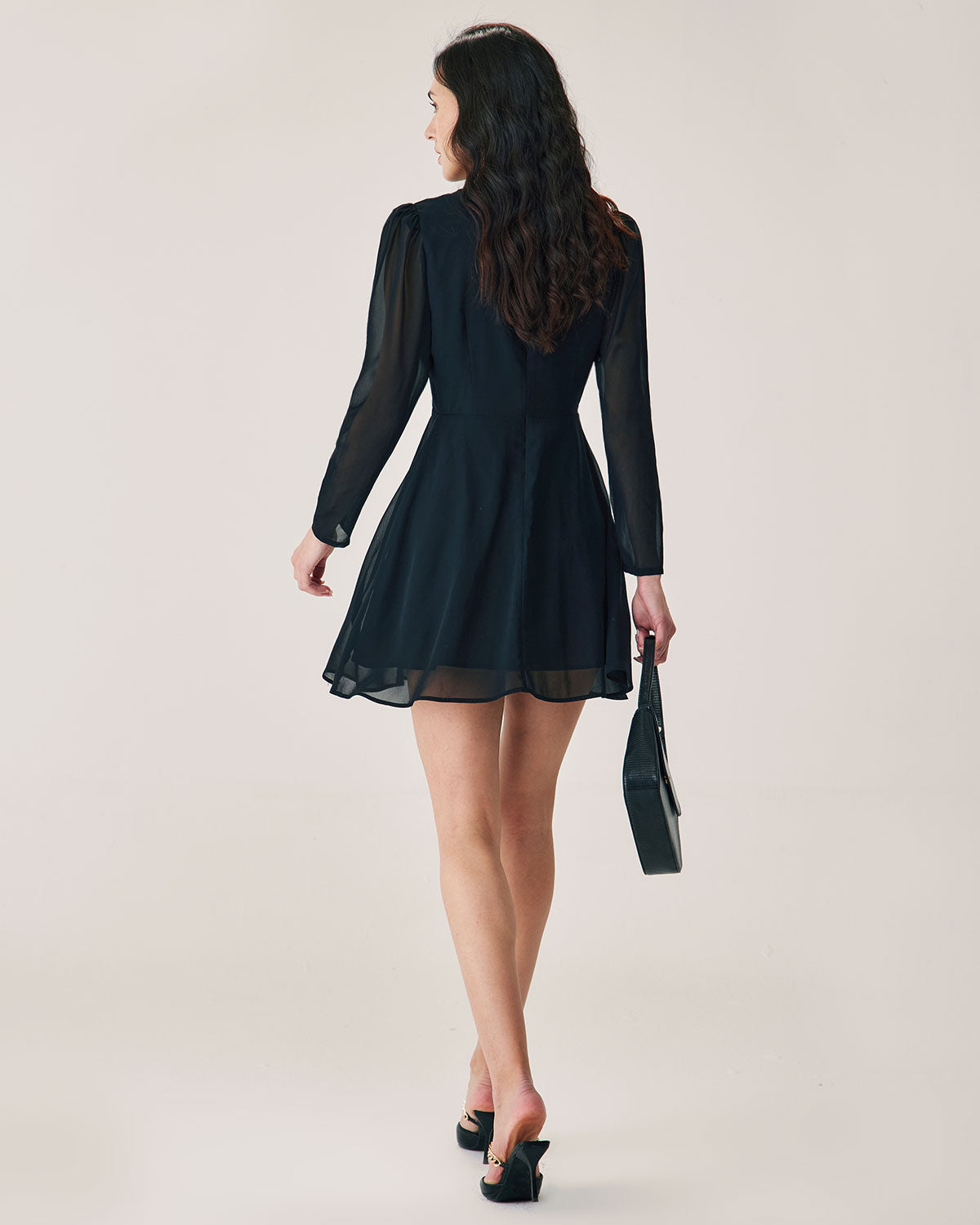 Shewess™ Siyah Şifon Anvelop Mini Elbise