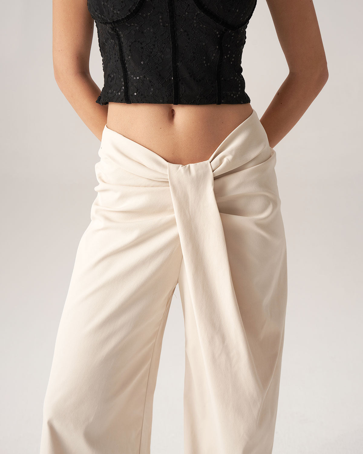 Shewess™ Bettydress-Beyaz Pileli Geniş Paça Pantolon